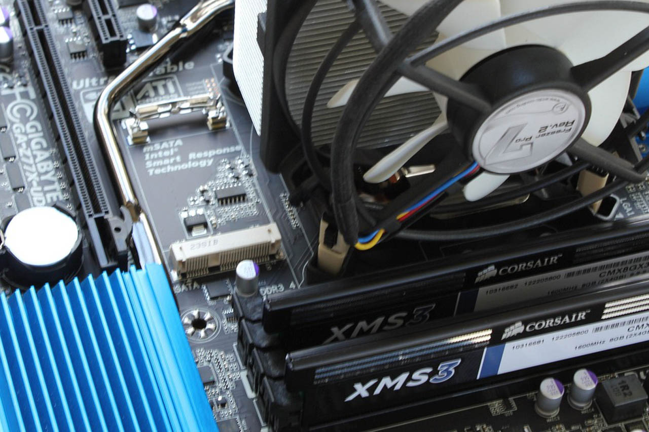 PC Air Cooling vs PC Water Cooling, Which One is Better?